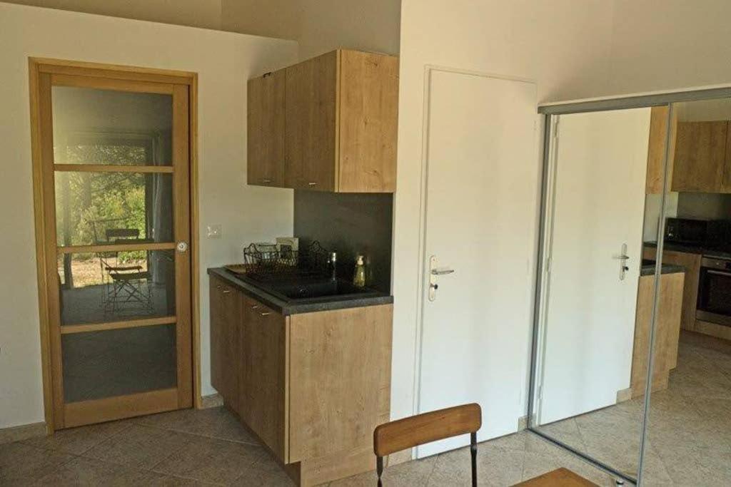 Villa La Lurette, Appartement Et Studio Saint-Étienne-les-Orgues Extérieur photo
