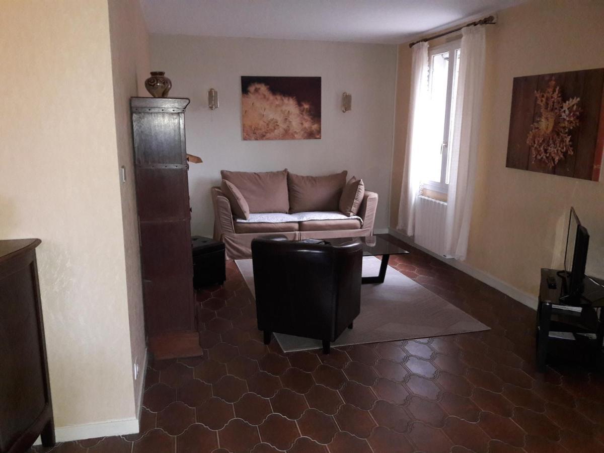 Villa La Lurette, Appartement Et Studio Saint-Étienne-les-Orgues Extérieur photo